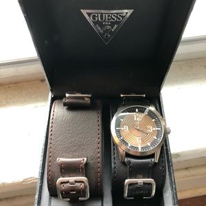 NWOT Men’s Guess Watch